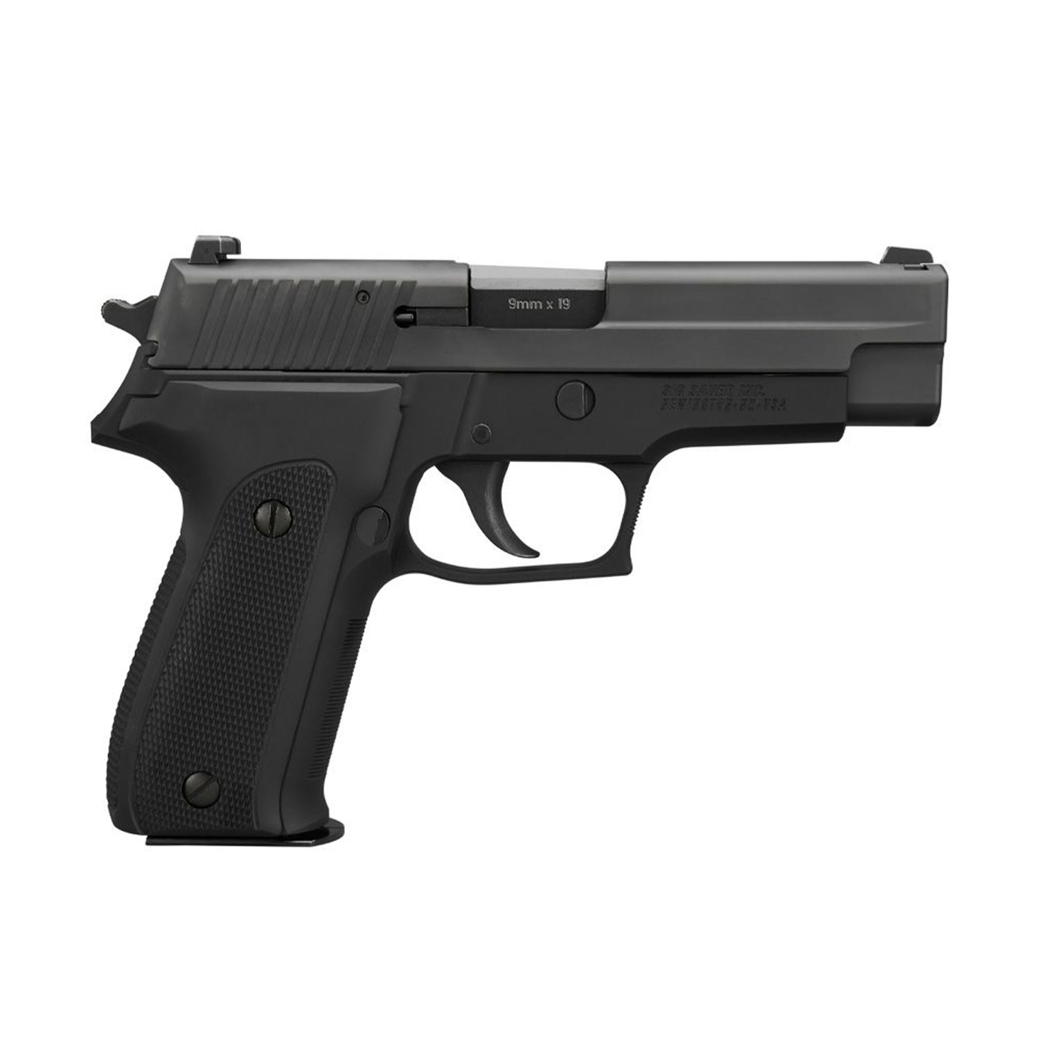 SIG SAUER P226 9mm ハンドガン 2マガジン付き Sig Sauer P226 40th Anniversary, 9mm, (2) 15rd. Magazines: MGW